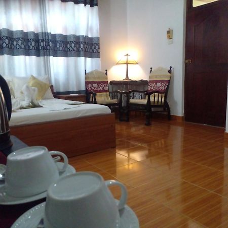 Steur Villa Негомбо Экстерьер фото